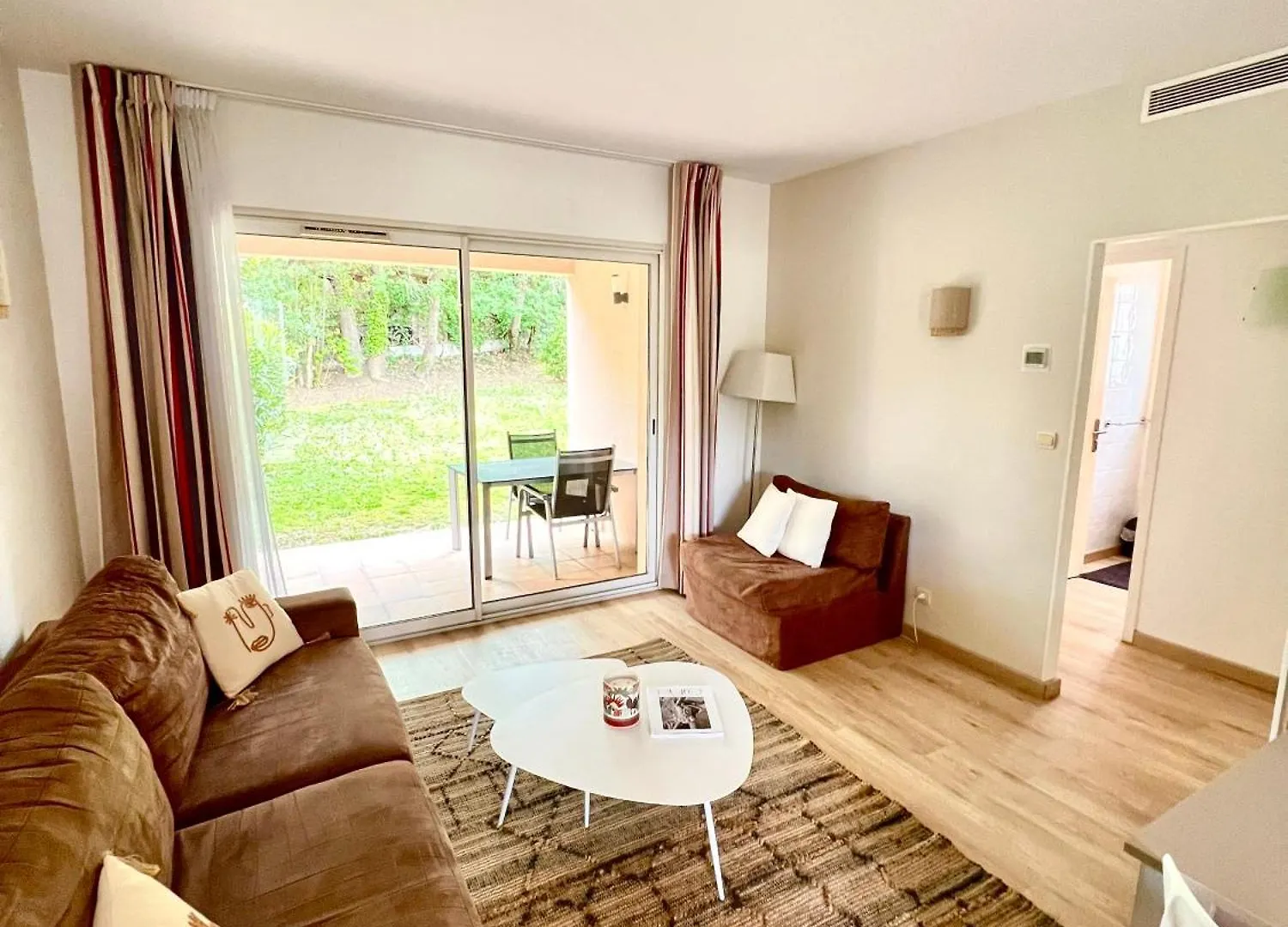 Appartement Saint-Tropez En Residence Avec Piscine