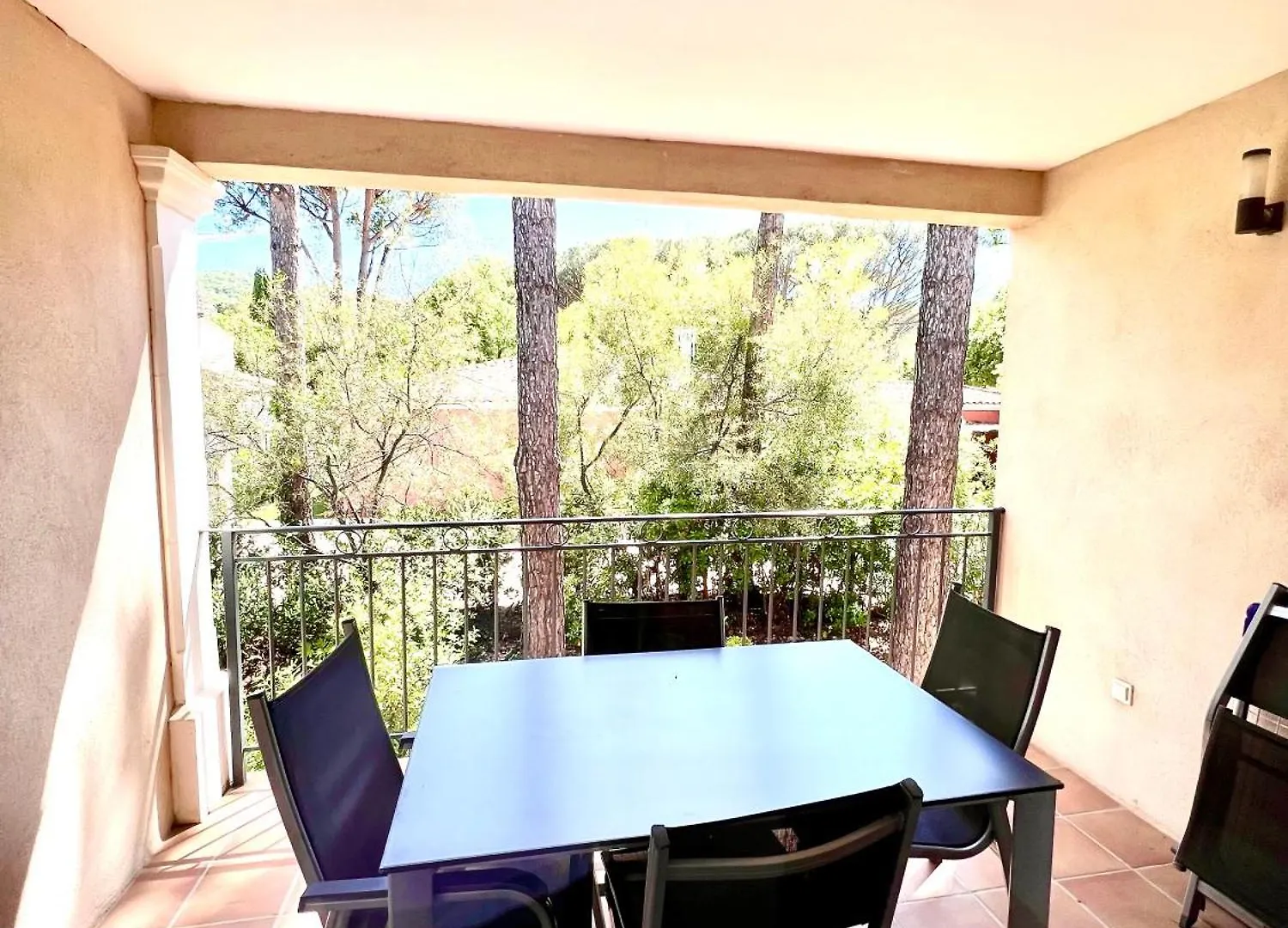 Saint-Tropez En Residence Avec Piscine